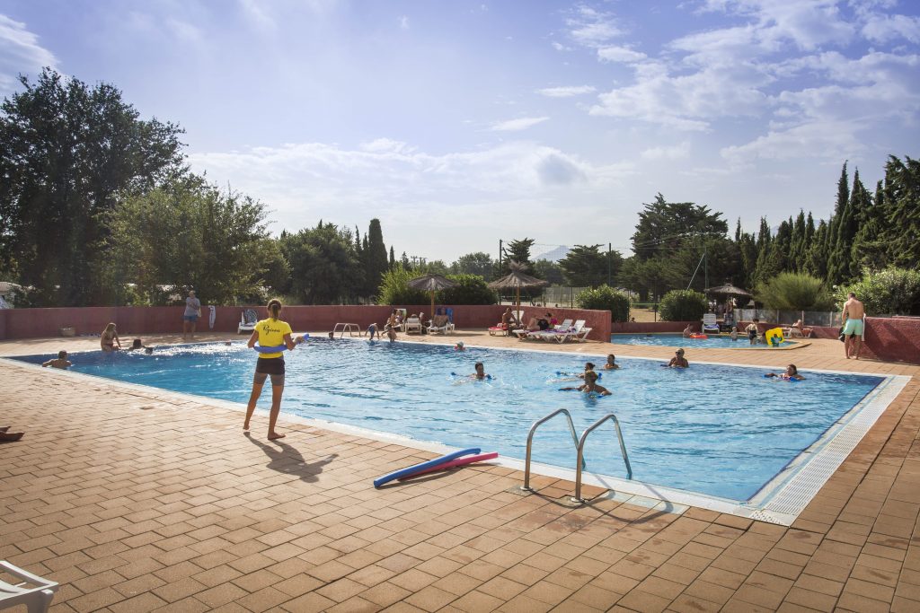 Piscine village vacances Les Abricotiers
