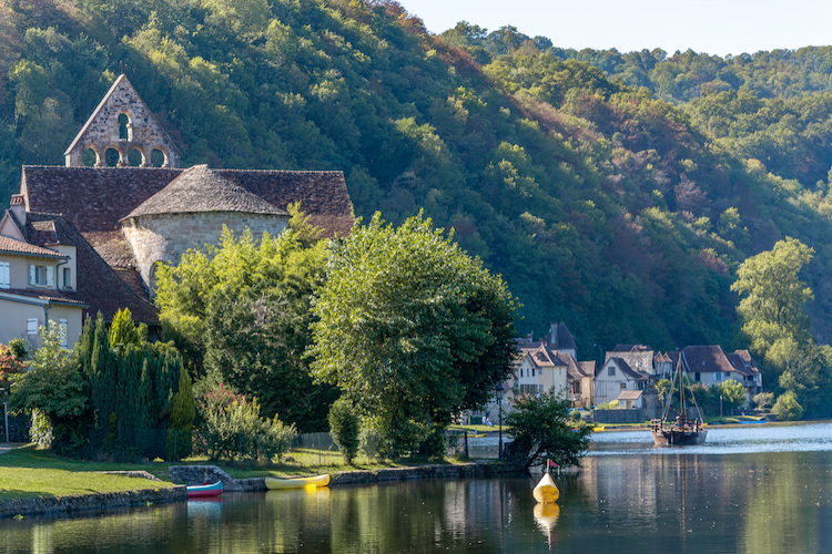 La Corrèze : Le Carnet de Voyage de Beaulieu-sur-Dordogne